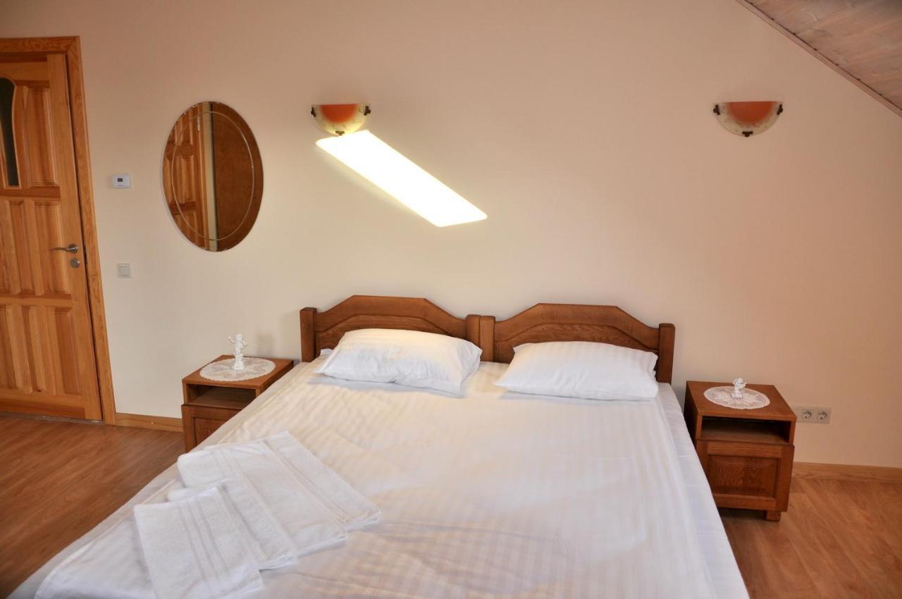 Jurvinge Hotel Zadvainai Luaran gambar