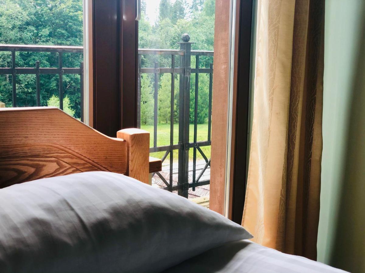 Jurvinge Hotel Zadvainai Luaran gambar