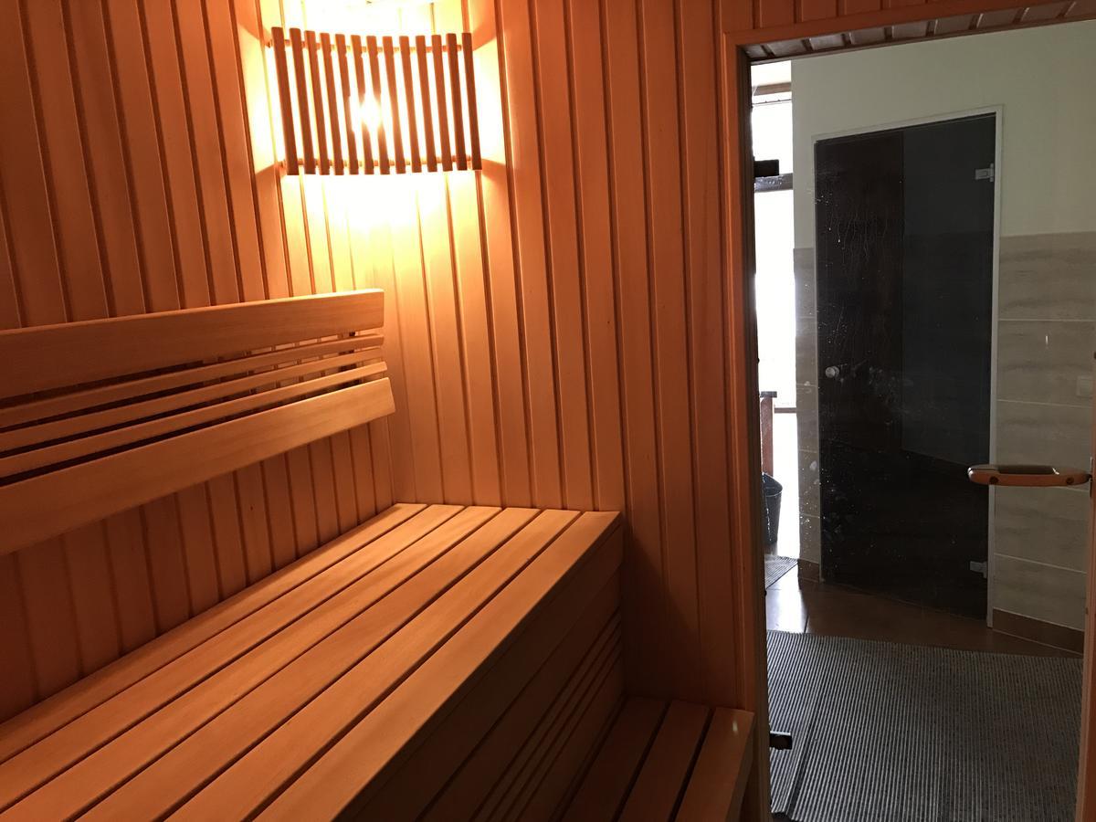 Jurvinge Hotel Zadvainai Luaran gambar